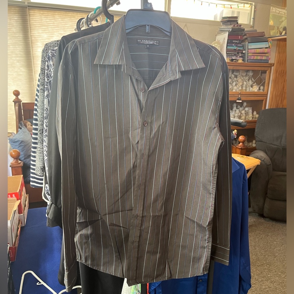 men’s shirt